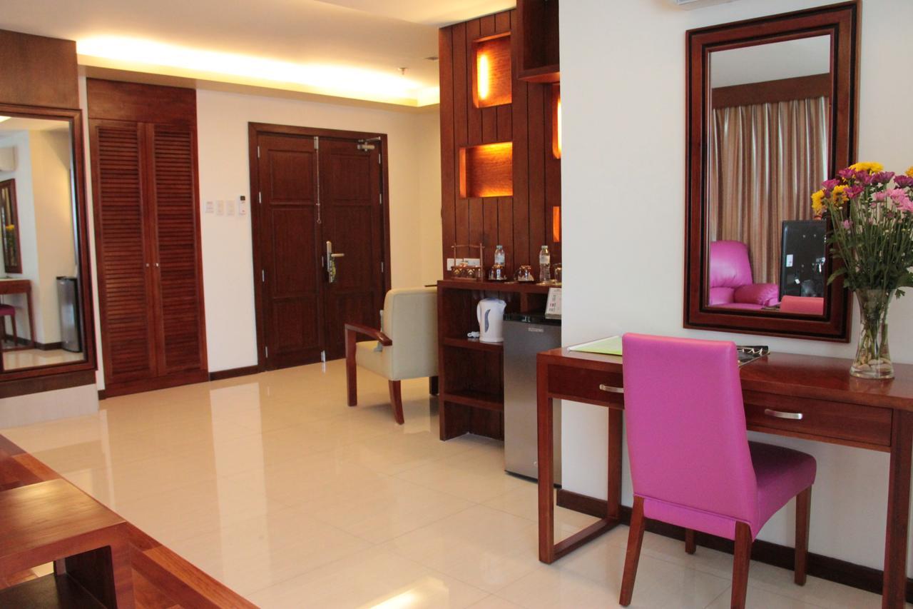 Skinetics Wellness Center Boutique Hotel Илоило Экстерьер фото